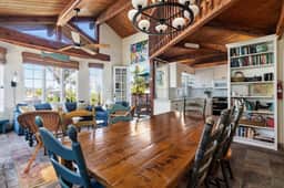 30 secs to Beach, Ocean-view patio, Roof Deck
