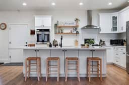 Escondido Oasis | Sleeps 10 + Hot Tub!