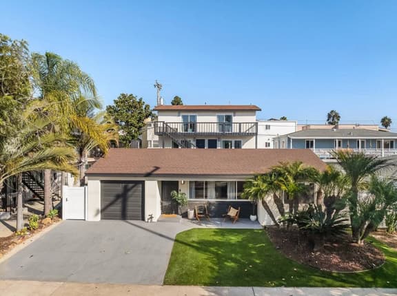 Jewell Street Gem - 3 properties in 1!