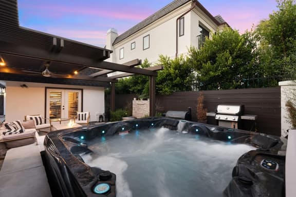 Cozy La Jolla Home with Hot Tub! - Image 1